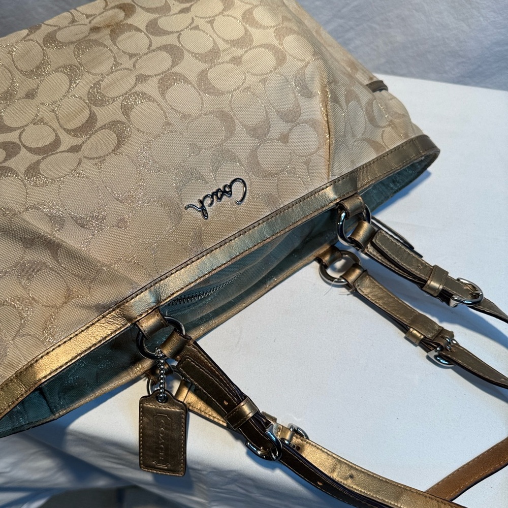 Coach Beige Signature Shoulder Bag - Picture 5 of 16